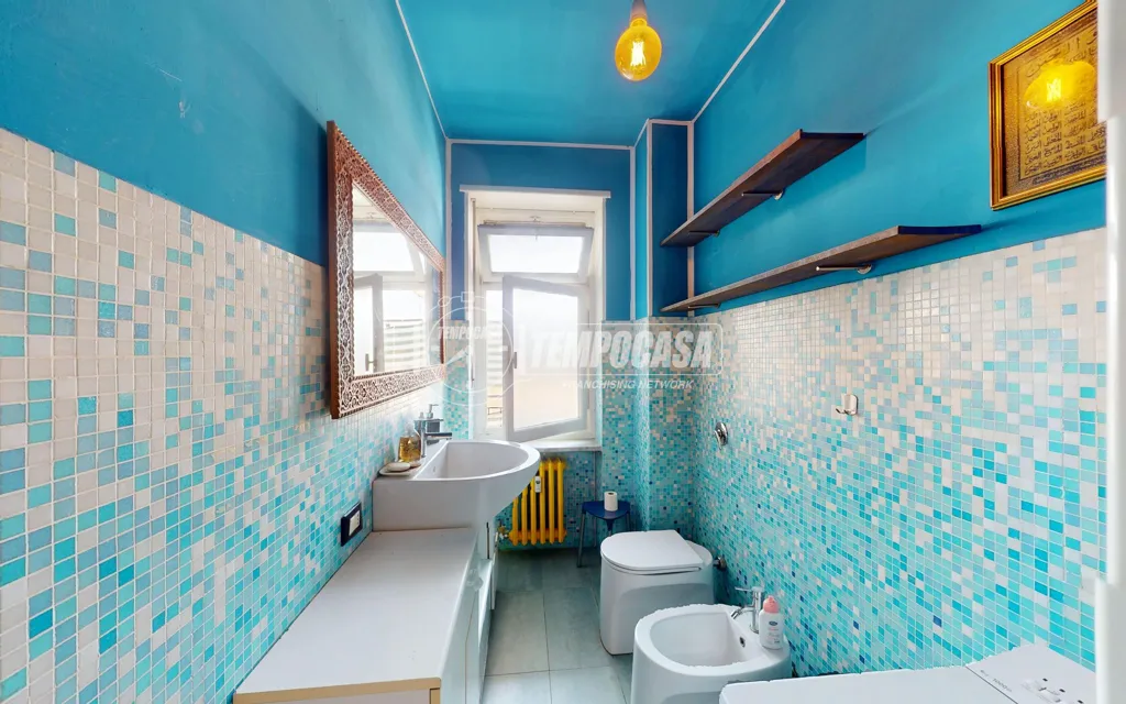 Vannitoad - Trilocale with Terrazzo in Central Turin