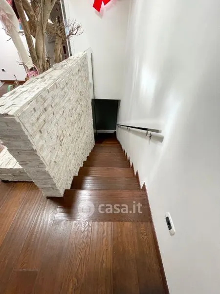 Rooms - Elegant Villa with Garden in Trani