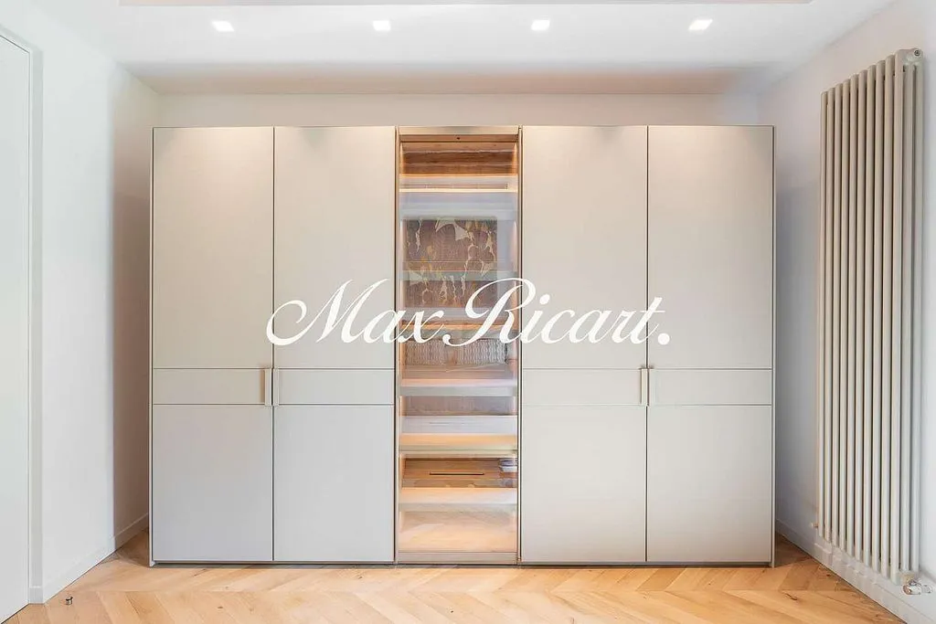 Pièces - Apartment with Balcony in La Dreta de l'Eixample