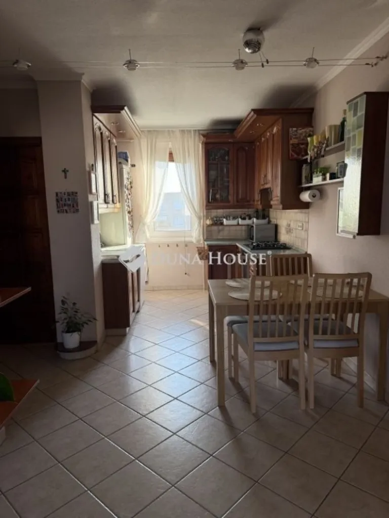 Dining Room - Modern Flat with Balcony in Budapest XVI