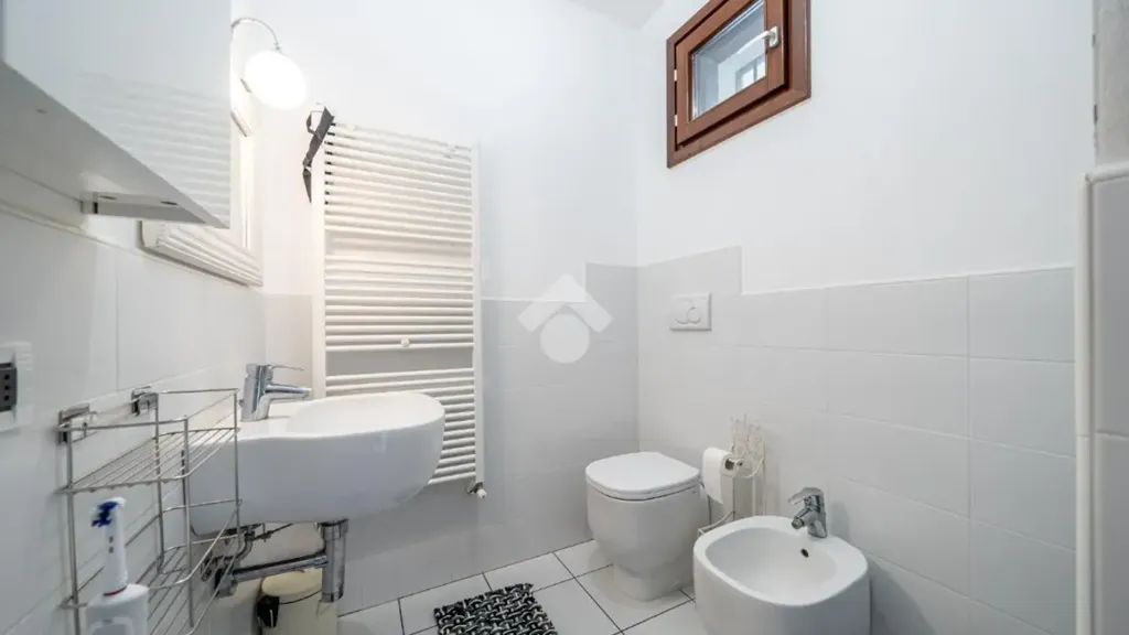 Salles de bain - Villa with Private Garden in Quattro Castella