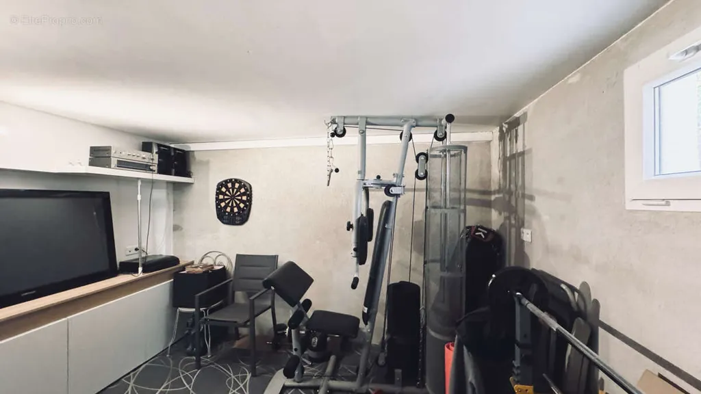 leisure_room