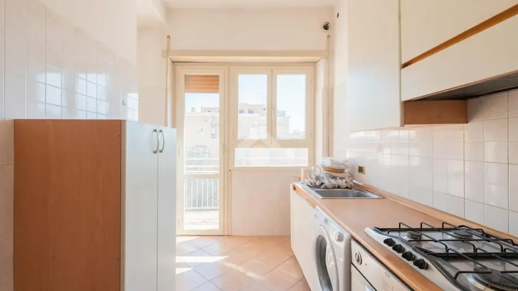 Cucina - Apartment with Panoramic Balcony in Rome