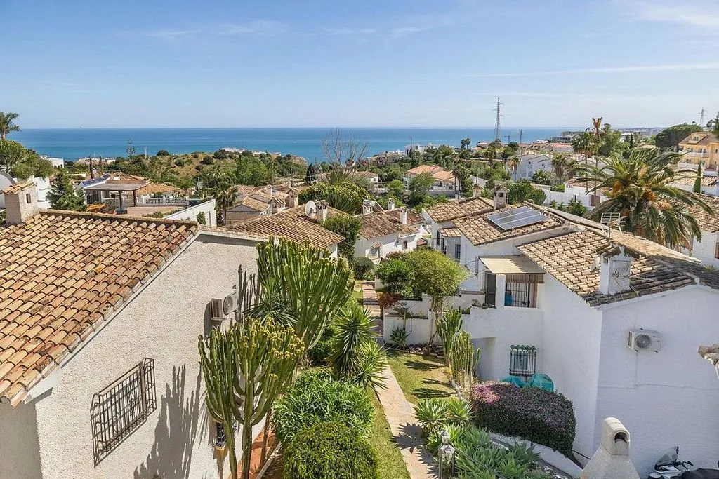 Rõdu - Apartment with Sea View and Pool in Benalmádena