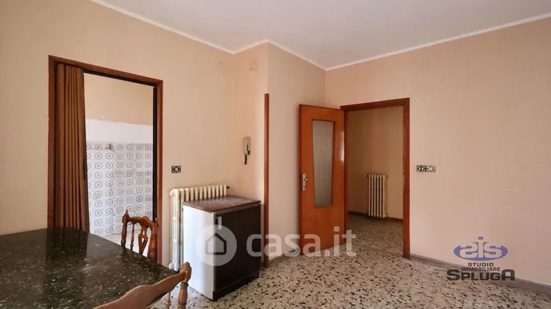 Salle à manger - Four-Bedroom Apartment in Talamona Centre
