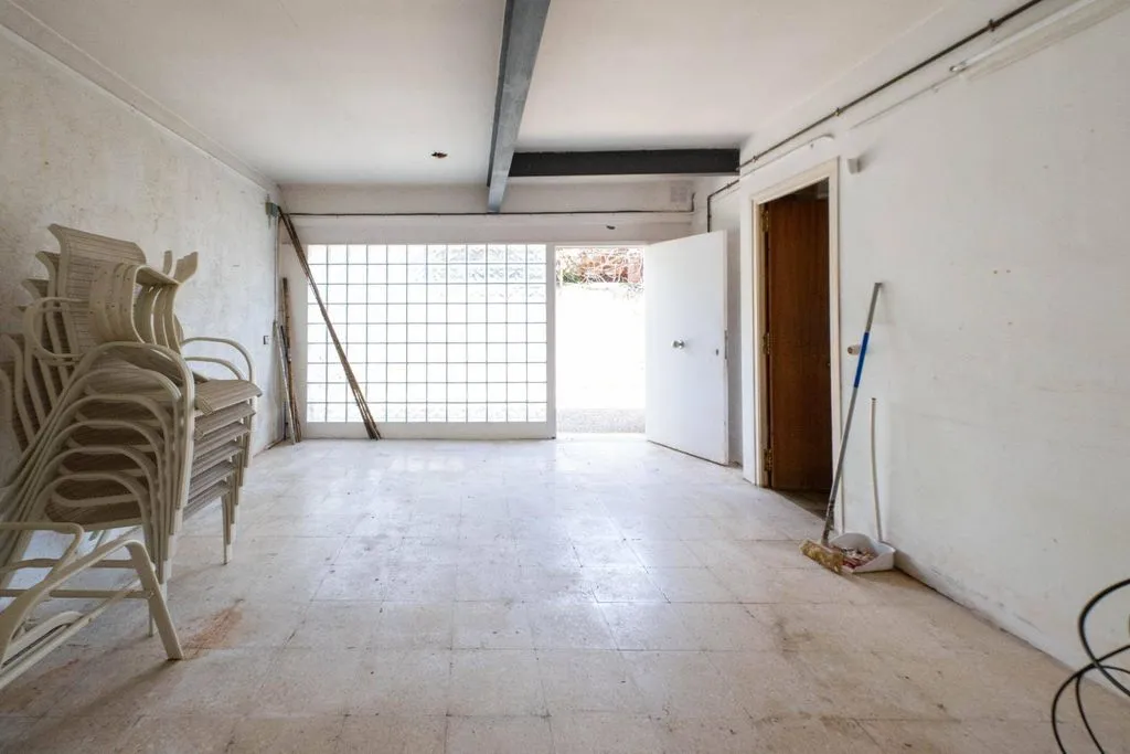 Garaaž - Luxury House with Sea View in Vilassar de Dalt