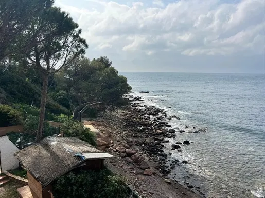 Terrasse - Villa Contemporaine avec Vue Mer à Saint-Raphaël