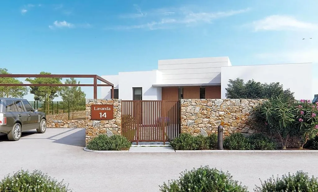 Luxury Villa with Pool in Colinas Golf Resort