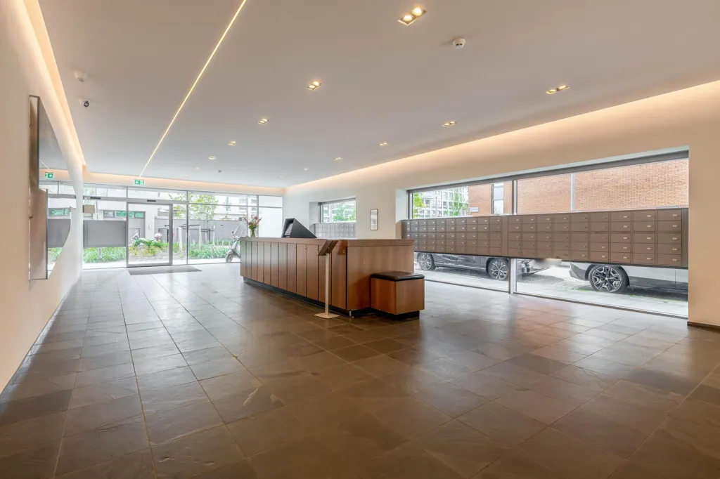 Ingresso - Modern Apartment with City View in Rotterdam