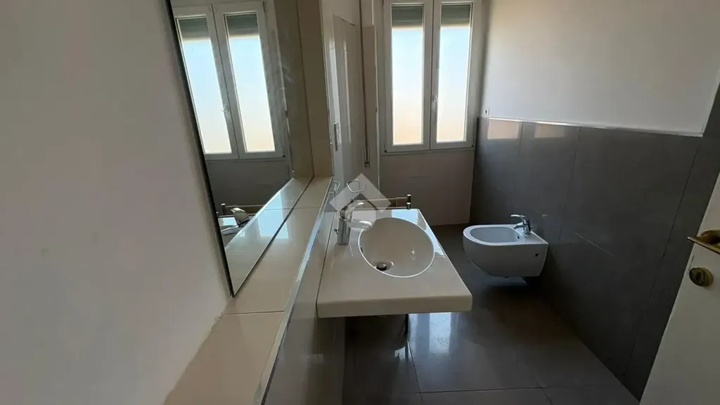 Salles de bain - 3-Bedroom Apartment with Balcony in Rome