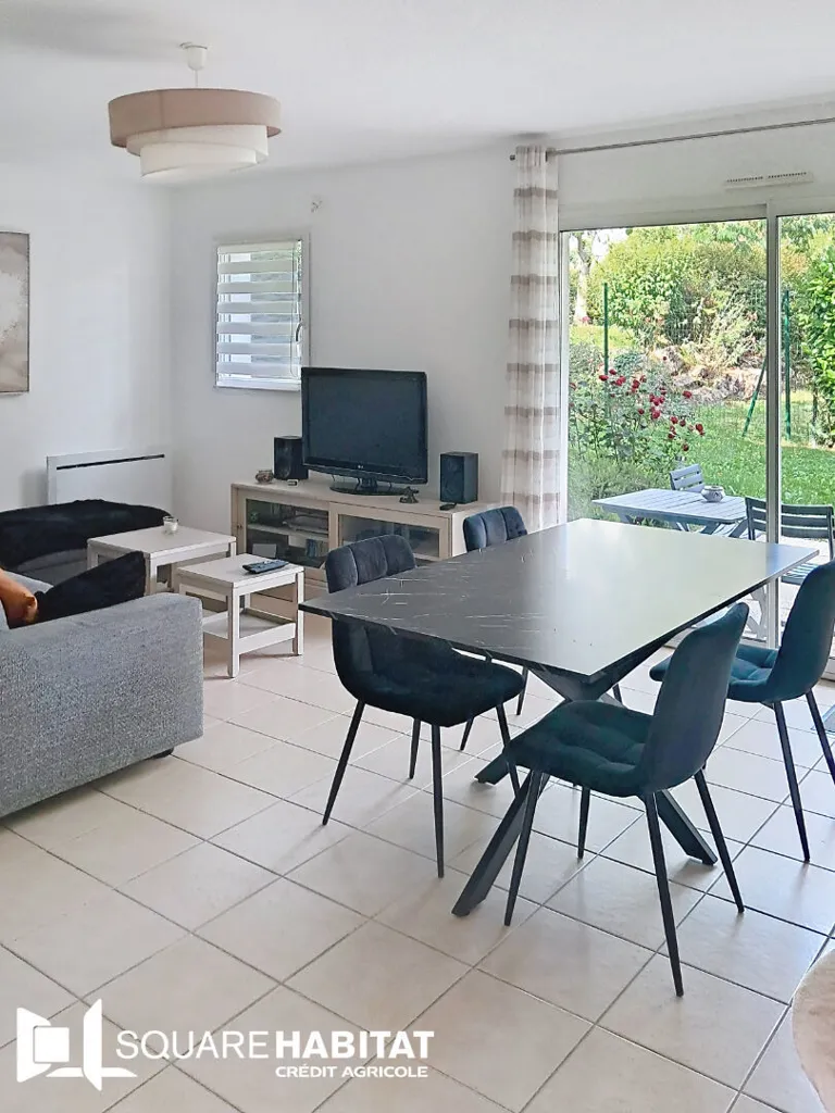 Séjour - Appartement 4 Pièces avec Terrasse à Vannes