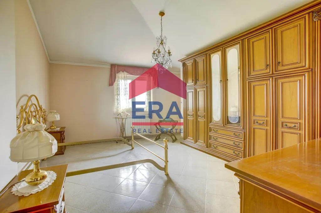 Chambres - Villa with 4.5-Hectare Park in Ardea