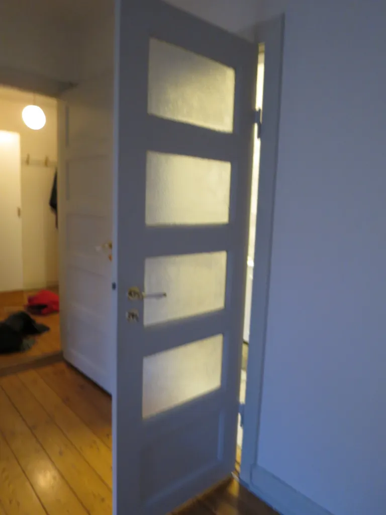 Esik - Two-Bedroom Apartment with Balcony in Odense C