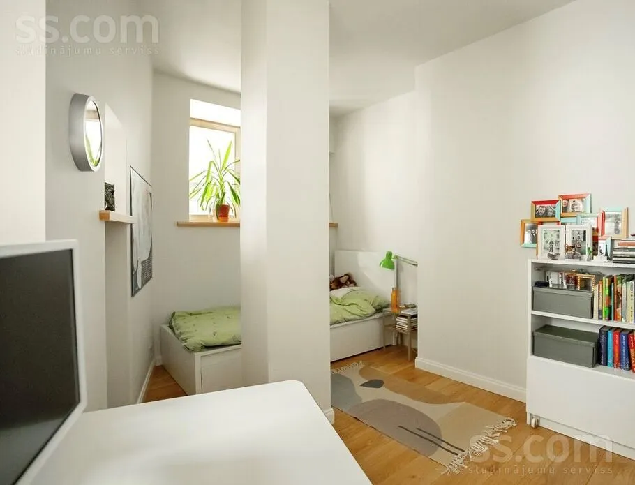 Chambres - 3-Bedroom Apartment with High Ceilings in Riga Centre