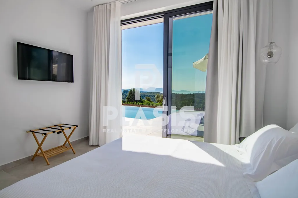 Magamistoad - Newly Built Cave Villas with Private Pools in Lefkada