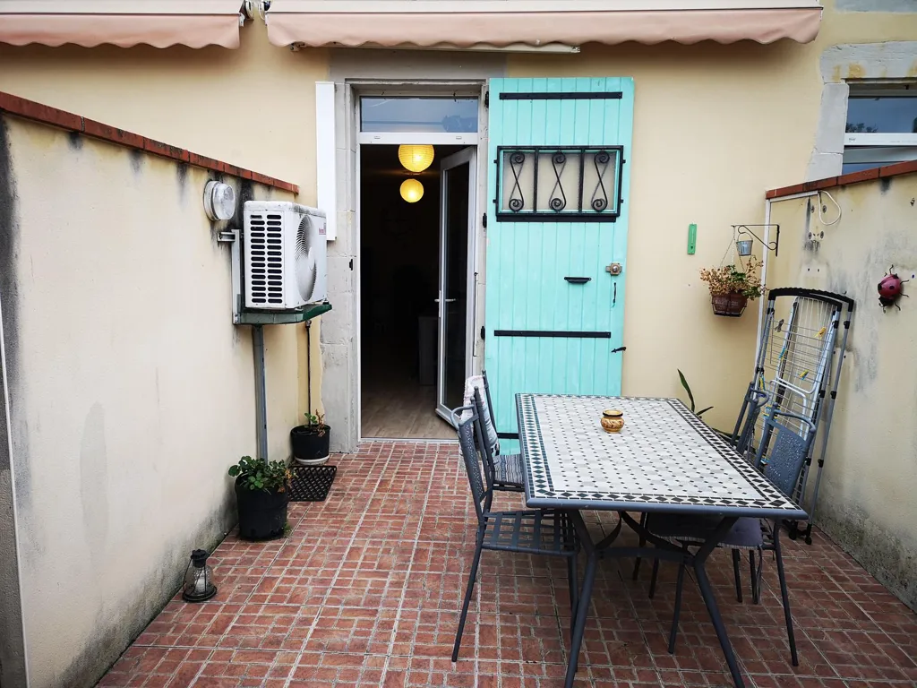 Jardin - Appartement T3 avec Terrasse et Garage à Soual