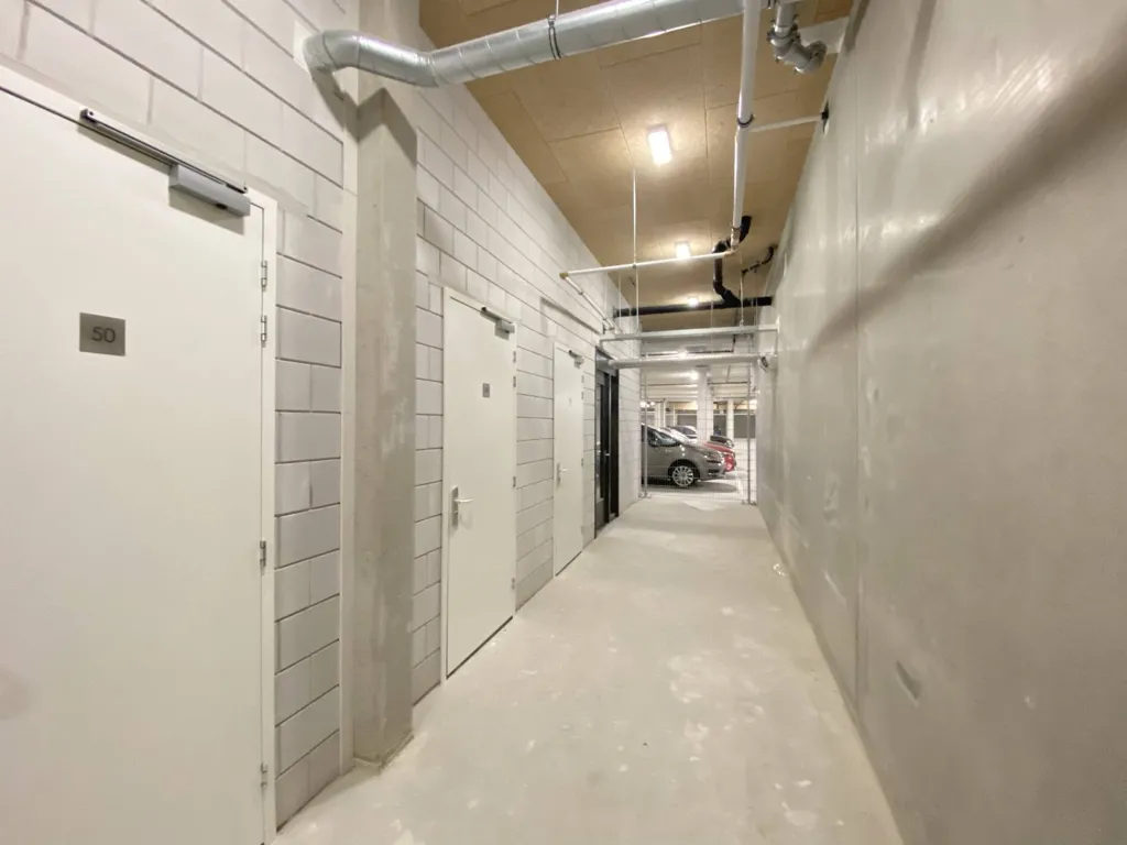 Esik - Apartment with Balcony in Utrecht