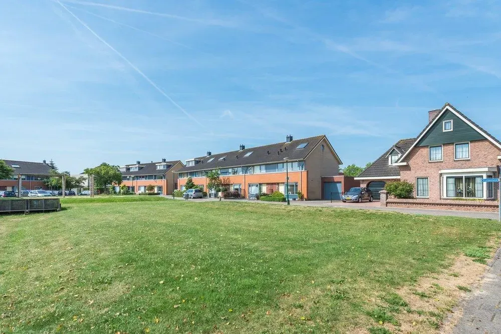 Esterno - Corner House with Garden in Houten