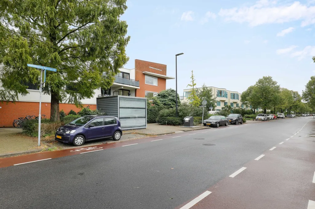 Esterno - Modern Apartment with Lift in Utrecht