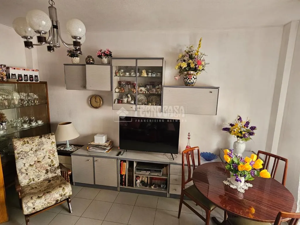 Séjour - Flat with Metro Access in Valdeacederas