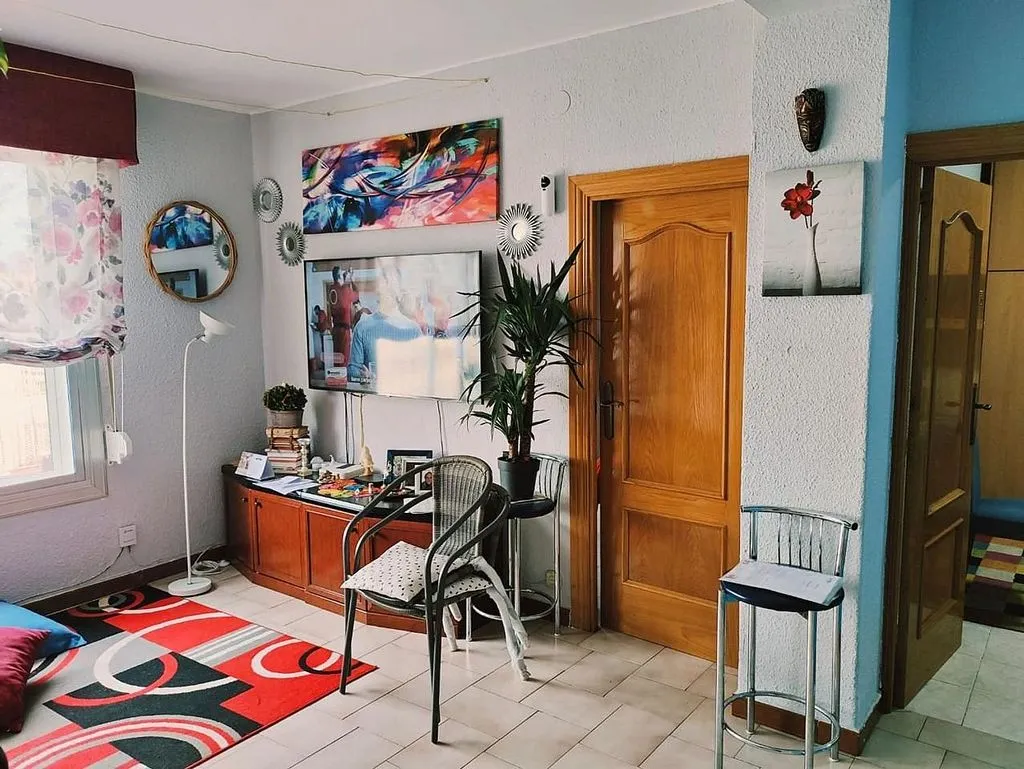 Bedrooms - 3-Bedroom Flat with Garage in Casetas