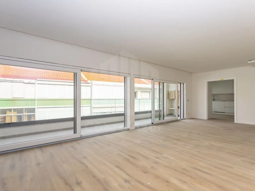 Elutuba - Luxury Penthouse with Bay View in Almada