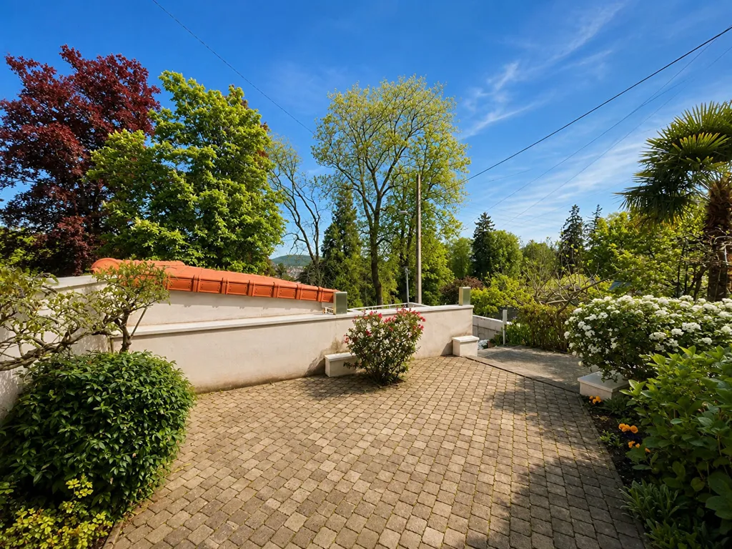 Giardino - House with Spa and Garden in Royat