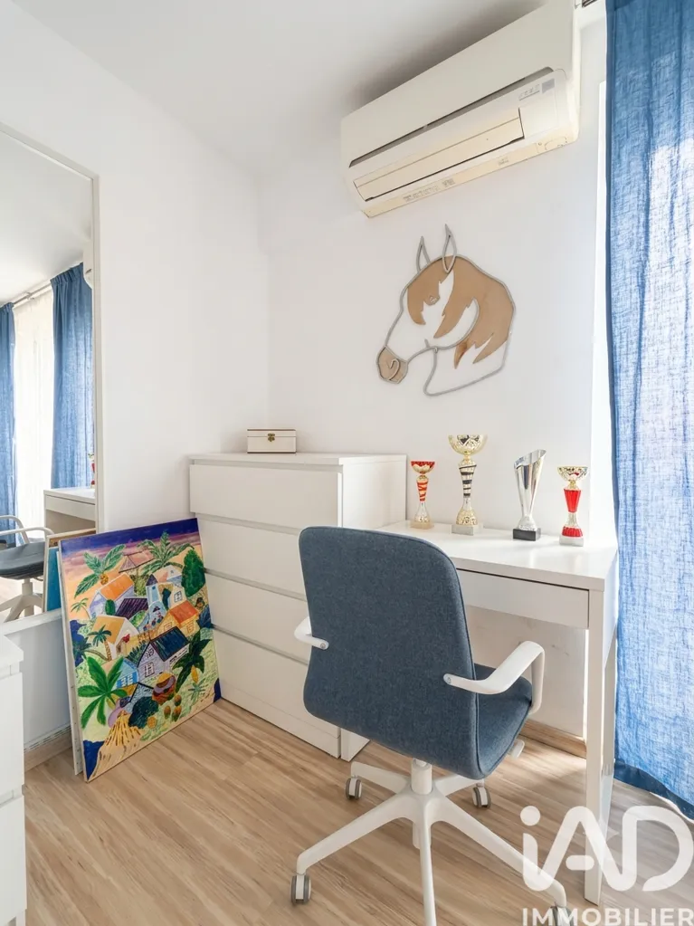 Chambres - Maison Traditionnelle avec Studio à Canet-en-Roussillon