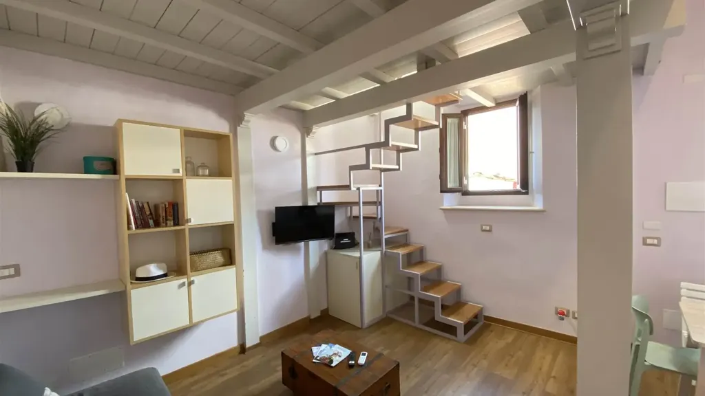 Elutuba - Panoramic Studio in Florence's Historic Centre