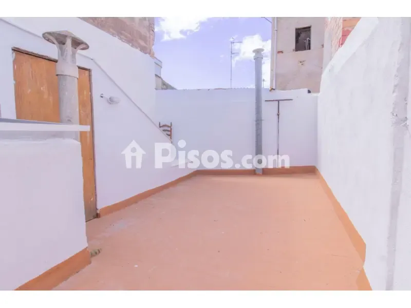 Giardino - Traditional Chalet with Balcony in Burriana
