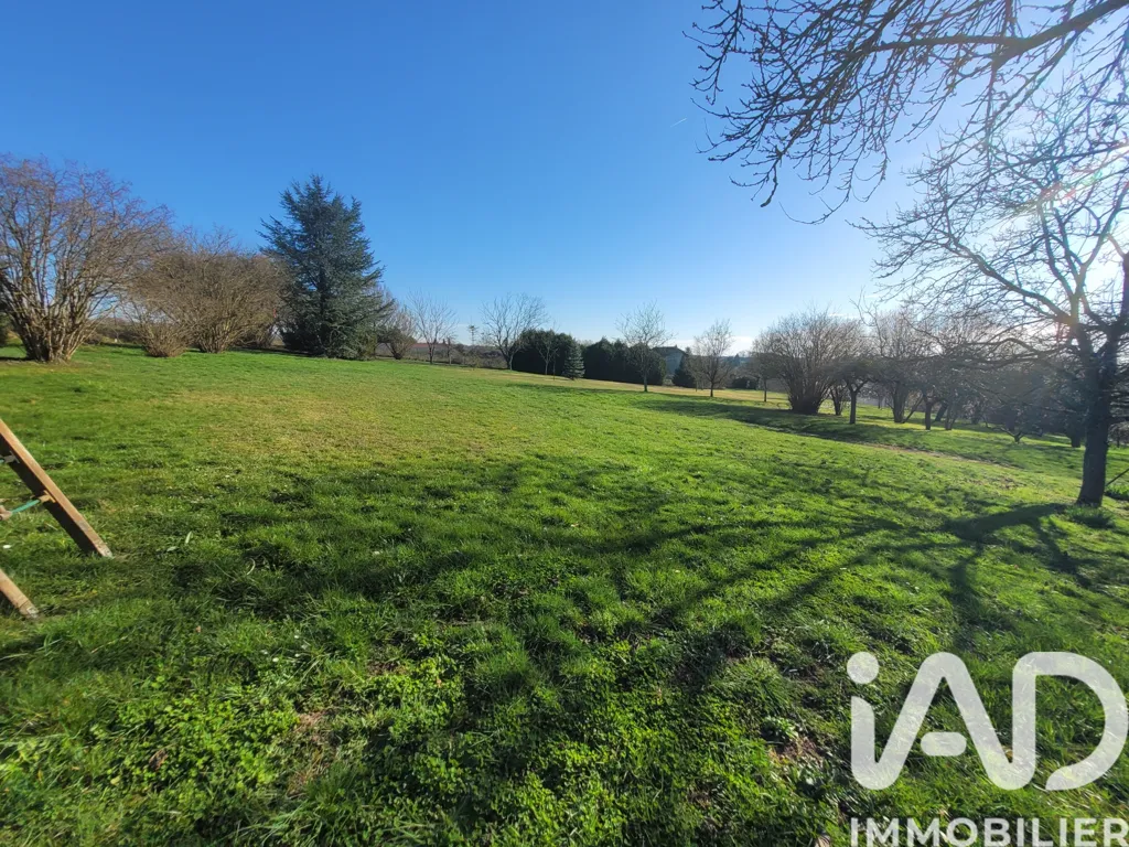 Jardin - Terrain à Bâtir Calme à Esternay