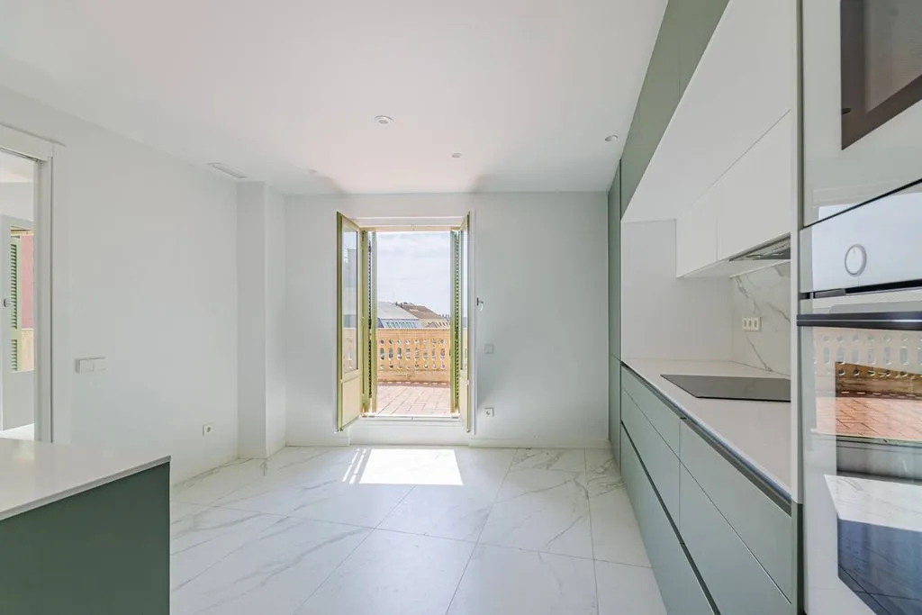 Cucina - Penthouse with Panoramic Views in Dreta de l'Eixample