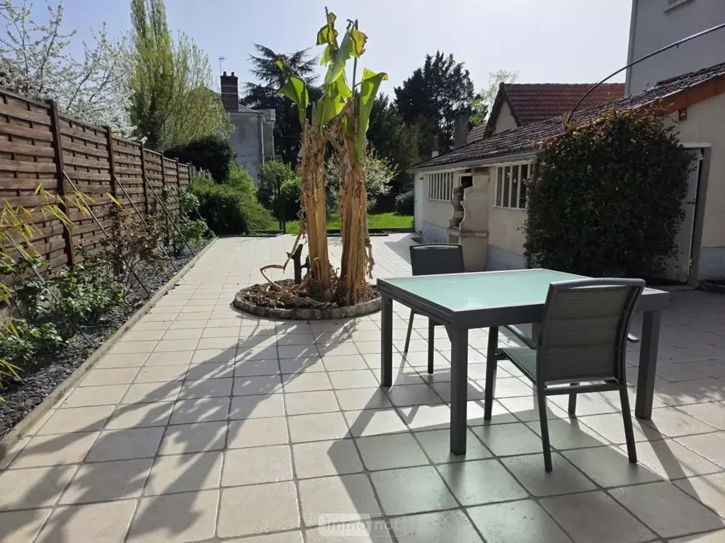Terrazza - Charming Townhouse with Terrace in Cher