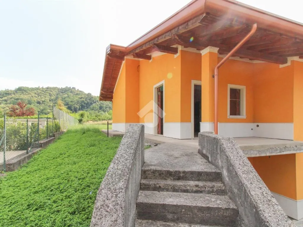 Extérieur - New Bifamiliare with Private Garden in Barghe