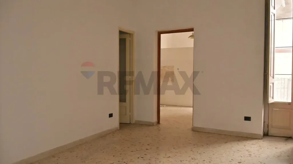 Toad - Apartment with Balcony in Catania Centre