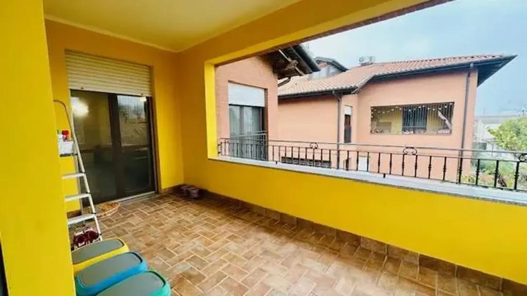 Terrasse - Two-Level Apartment with Terrace in Medolla