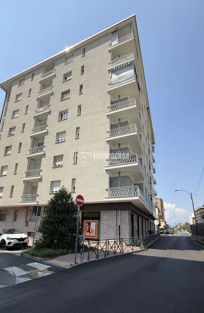 Extérieur - Central Billet with Balcony in Collegno