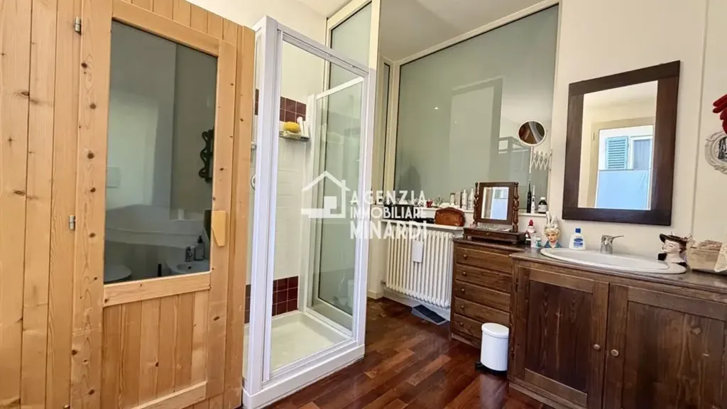 Salles de bain - Independent House with Private Garden in Faenza Centre