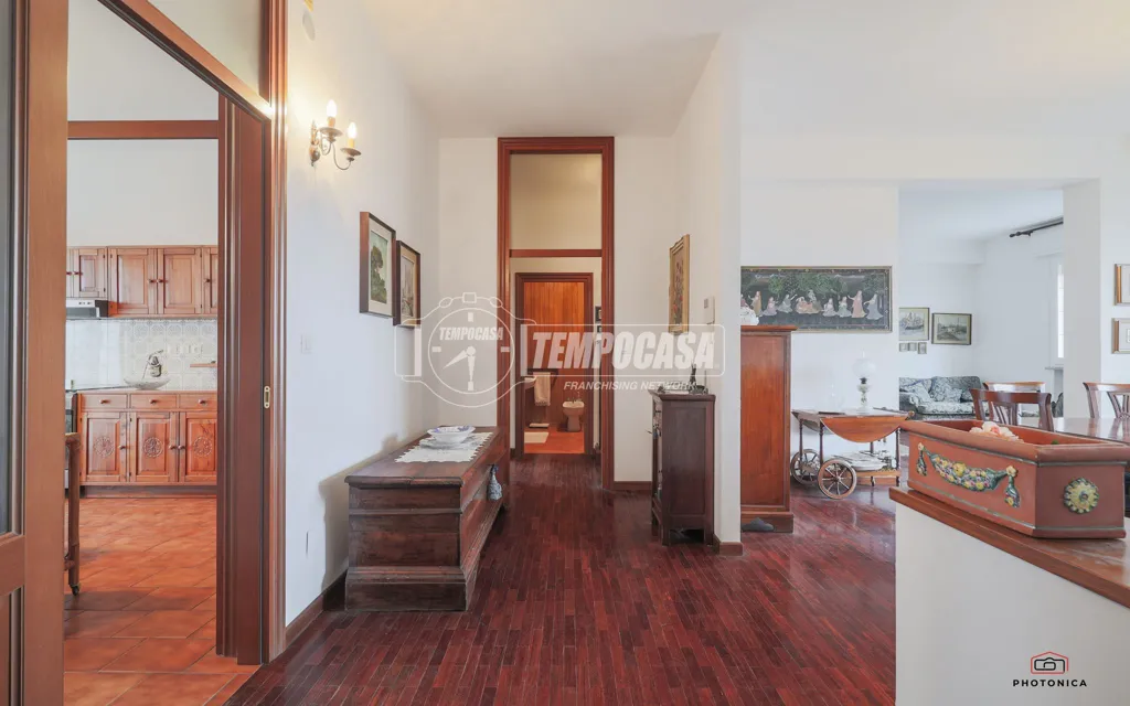 Entrée - Spacious Flat with Historic Views in Ravenna
