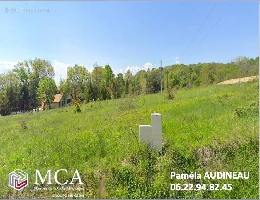 Aed - Buildable Plot with Green View in Casseuil