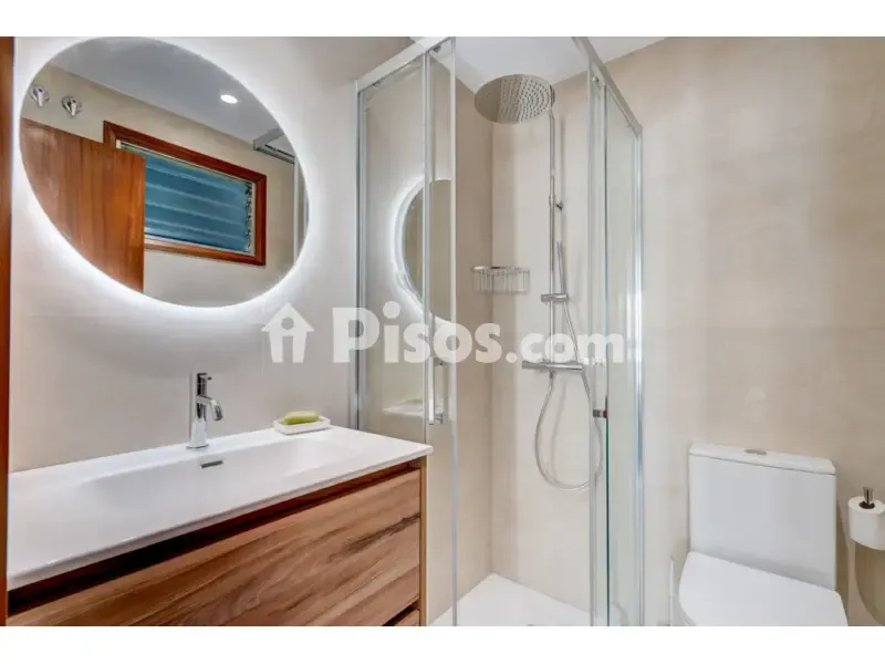 Vannitoad - Furnished Flat with Balcony in Donostia