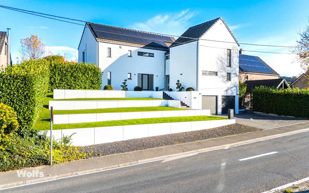 Extérieur - Villa Contemporaine avec Jardin à Oupeye