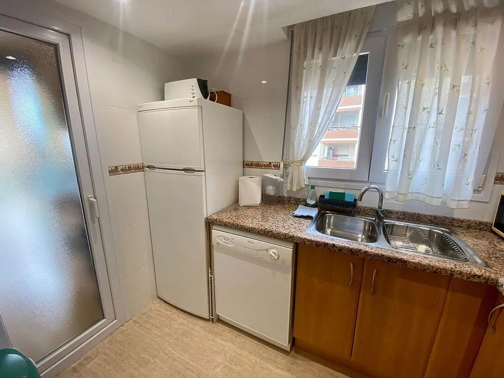 Köök - Spacious Apartment with Sea View in Caleta