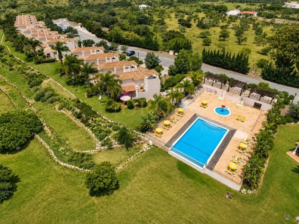 Õhuvaade - Luxury Villa with Golf Views in Lagoa