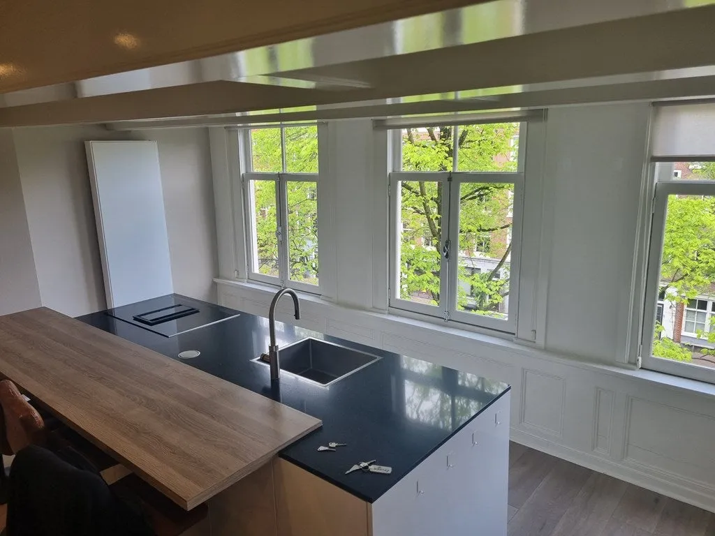 Kitchen - Split-Level Maisonette with Canal View in Jordaan
