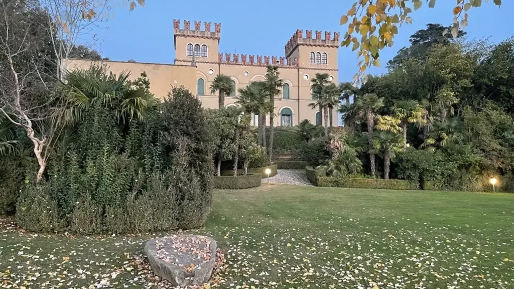 Välivaade - Bilocali with Private Park in Lazise