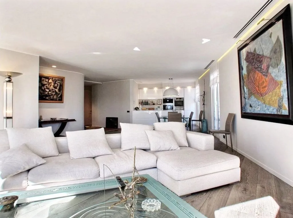 Séjour - Penthouse avec terrasse sur le toit à Cannes