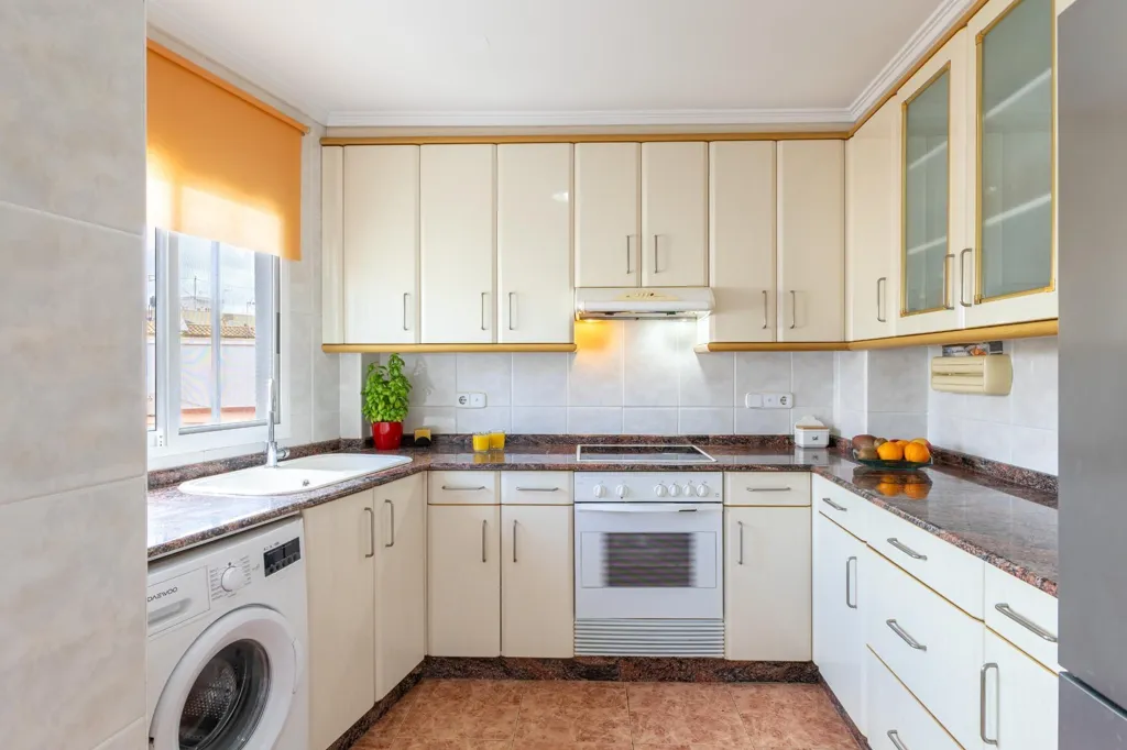 Cuisine - Apartment with Terrace in Llíria