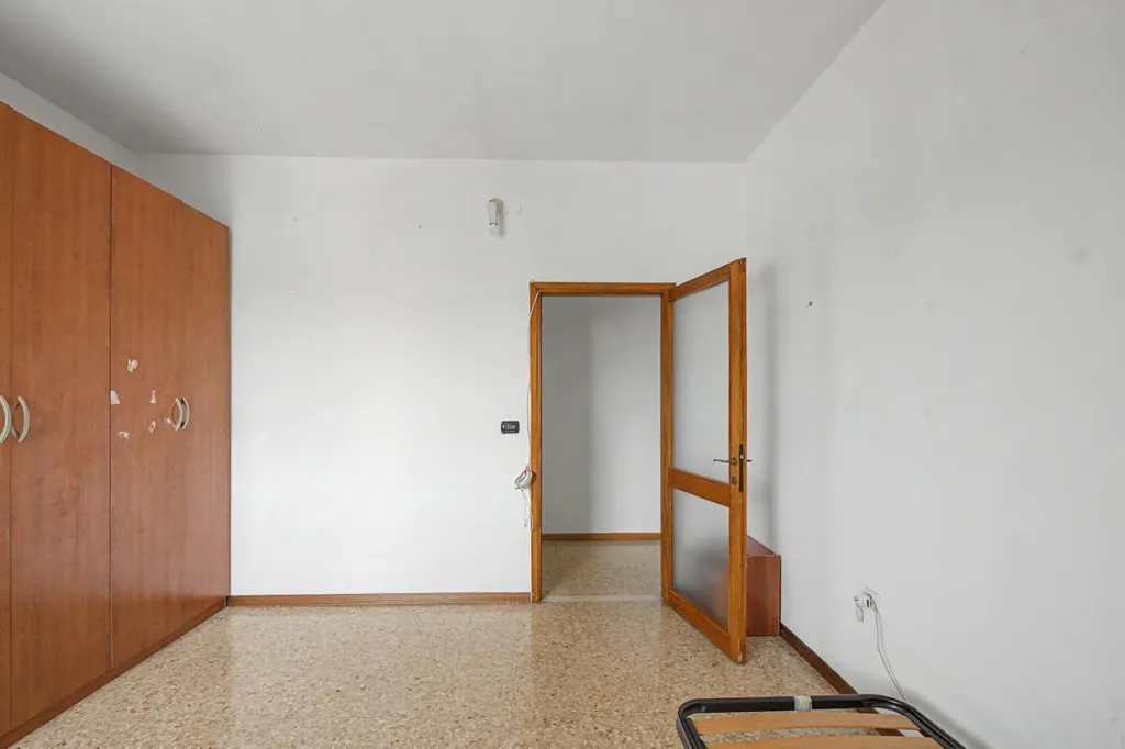 Chambres - Central Parma Apartment with Balcony