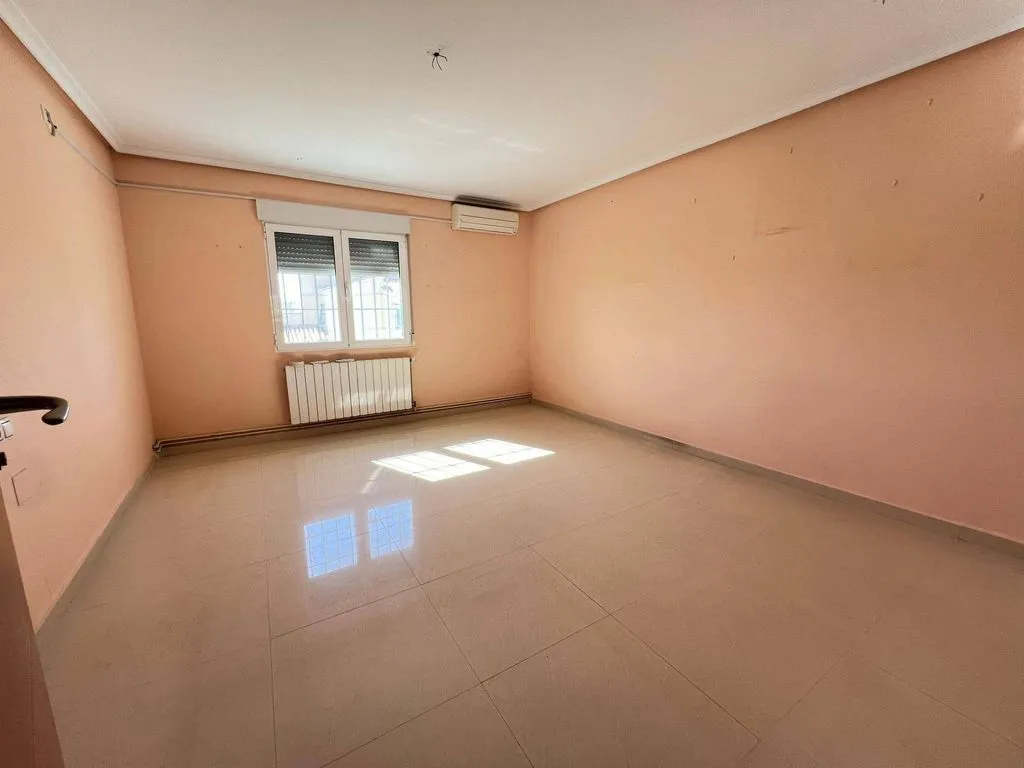 Pièces - Luxury Villa with Pool in Torrevieja